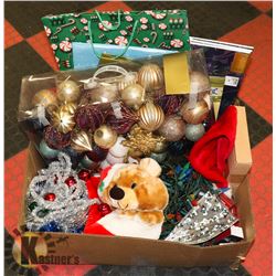 XL BOX W/TREE BULBS, 3 SETS OF 20 FOOT LED