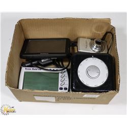 FLAT OF ASSORTED ELECTRONICS.