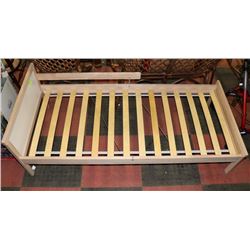 IKEA SINGLAR CHILDREN'S BED