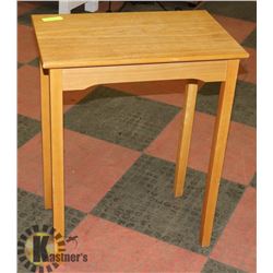 SOLID WOOD ENTRY TABLE