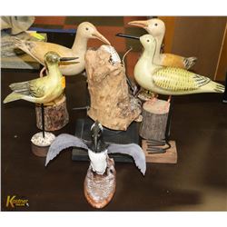 LOT OF 7 WOOD CARVED BIRD ORNAMENTS WITH PERCH
