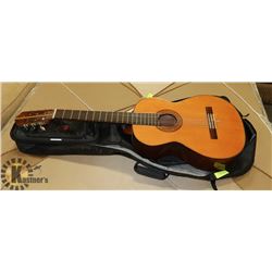 CLASSICAL GUITAR RAVEN MODEL A502 WITH SOFT CASE.
