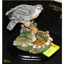 NEW FALCON STATUE