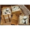 Image 1 : NEW LOT OF 3 CRATES WITH HATCHING BABY FIGURES