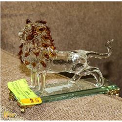 CRYSTAL LION FIGURE WITH DECORATIVE BASE