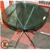 Image 1 : 7 GLASS FOLDING TABLES 30"X30".