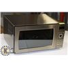 Image 1 : PANASONIC GENESIS PRESTIGE PLUS MICROWAVE