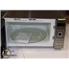 Image 2 : PANASONIC GENESIS PRESTIGE PLUS MICROWAVE