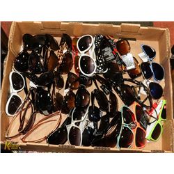 LARGE FLAT OF NEW DESIGNER SUNGLASSES ON CHOICE