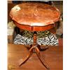 Image 1 : VINTAGE SIDE TABLE 18" X 24"