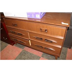 6 DRAWER DRESSER BY SOUTH SHORE INDUSTRIES