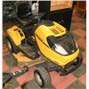 Image 1 : CLUB CADET RIDE ON LAWN TRACTOR WITH KEY.