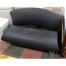 LEATHERETTE MODERN 5FT LOVE SEAT