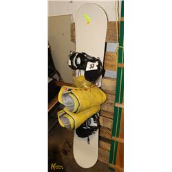 RINO SNOWBOARD WITH BOOTS SIZE 9 1/2