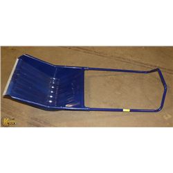 STORE DISPLAY BLUE SNOW SHOVELSCOOP 20" WIDE