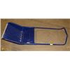Image 1 : STORE DISPLAY BLUE SNOW SHOVELSCOOP 20" WIDE