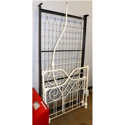 SINGLE HEADBOARD/FOOTBOARD WITH RAILS.