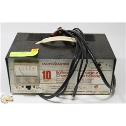 MOTOMASTER 10AMP BATTERY CHARGER