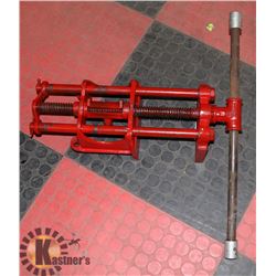 BENCH MOUNT WOOD VISE, RED.