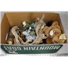 Image 1 : BOX OF ASSORTED ESTATE ORNAMENTS