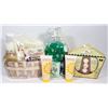 Image 1 : NEW BATH AND BEAUTY GIFT BASKETS COLLECTION.