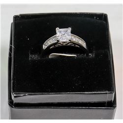 STERLING SILVER PRINCESS CUT ZIRCONIA RING SZ 8
