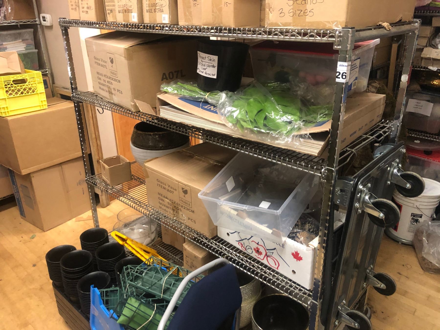 ROLLING SS METRO RACK - Able Auctions