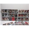 Image 2 : 15 Sleeves of 9 Hockey Cards