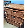 Image 2 : Wicker and Rattan Chest B