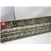 Image 1 : Home Accents Holiday Gift Wrap Kit- Green and Gold