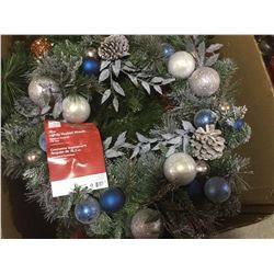 30inch Lightly Flocked Wreath