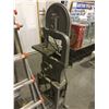 Image 3 : General Cast iron Band Saw
