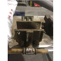 6 inch bench vice