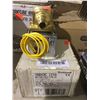 Image 1 : Honeywell Motorized Valve 3/8" NPT Flare 18" Leads