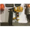 Image 1 : Stanley Bostitch 16 GA 1/2" Crown Siding Stapler Model: T55S4