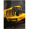 Image 2 : PoulanPro 18" 42ccGas Chainsaw Model: PP4218AVX
