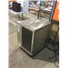 Image 2 : ICB Automatic Ice Maker Model: ICBIL500