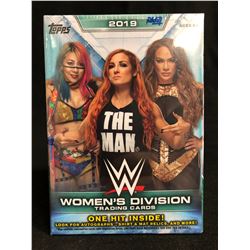 2019 TOPPS WWE WRESTLING WOMEN'S DIVISION HOBBY BOX