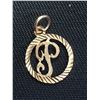 Image 2 : 10kt Gold Ladies "P" Charm or Pendant