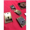 Image 2 : 5 Antique Cabinet Locks