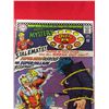 Image 2 : DC Comics. House of Mystery.Stalemate Superhero Hoopster and Moon Man In Bag on White Board