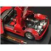Image 3 : 1/24 Scale Diecast Ferrari F 50 1995 on Presentation Stand