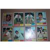 Image 2 : Lot of 24 1961 Topps Baseball cards