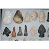 Image 2 : Lot of Approximately 28 Arrowheads, Central Missouri