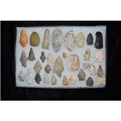 Lot of Approximately 32 Arrowheads