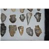 Image 5 : Lot of Approximately 32 Arrowheads, Central Kentucky