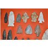 Image 2 : Lot of Approximately 41 Missouri Arrowheads