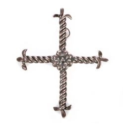 Silver cross pendant