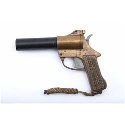 19RH-147 BRASS FLARE GUN