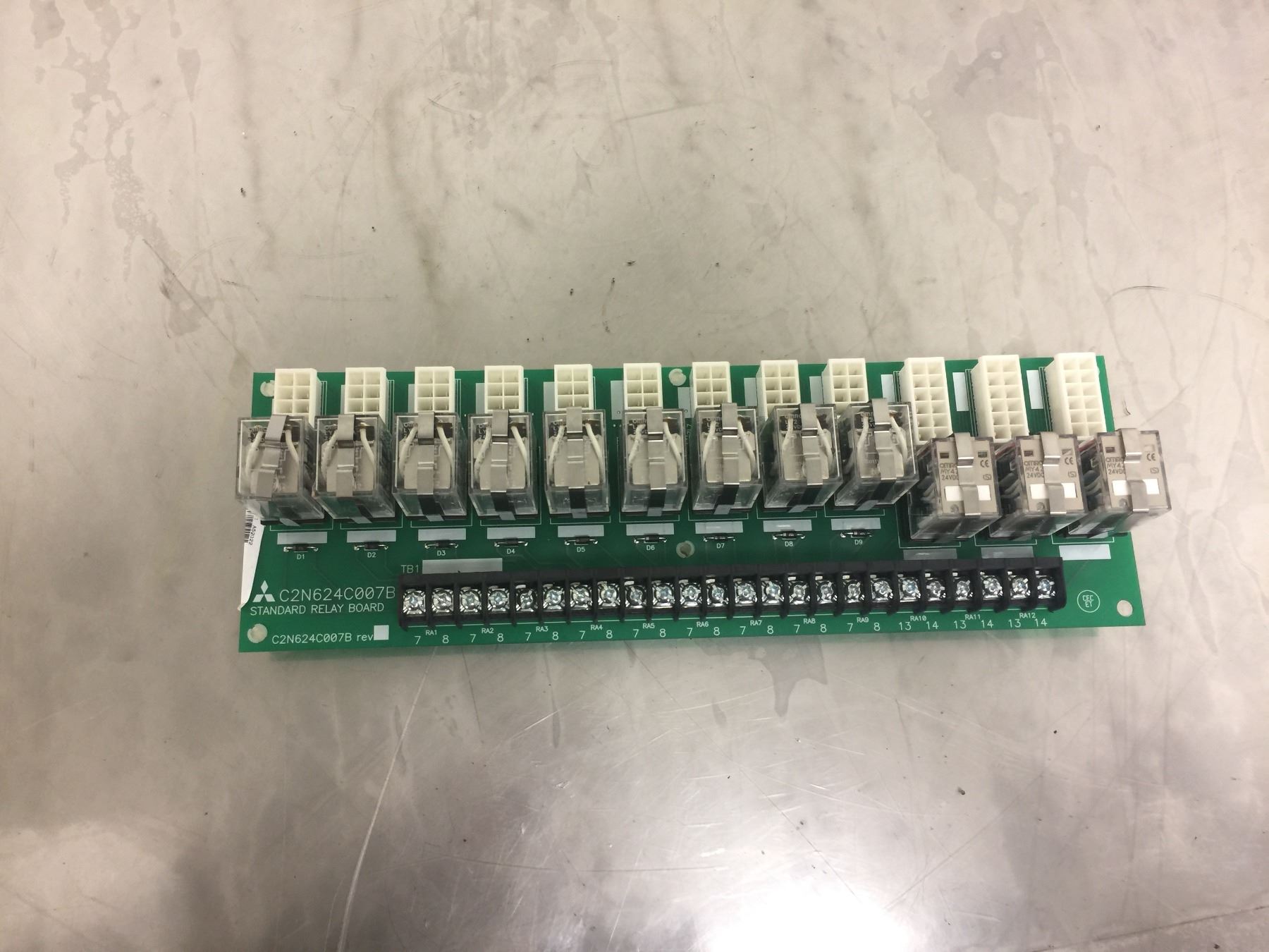 Elc relay open mitsubishi Elc relay open mitsubishi